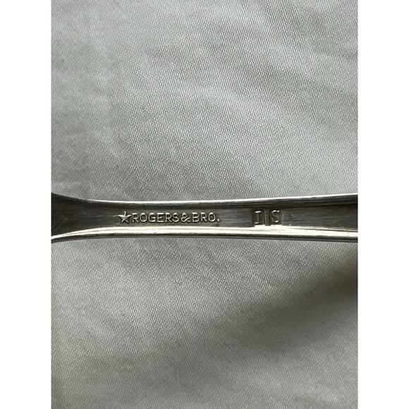 ROGERS Silverplate Elegant Lady Serving Pieces Daybreak Knife Spoon Fork Ladle - Picture 13 of 16